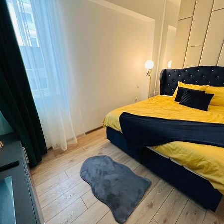 Huggo Apartment 35 Тыргу-Муреш Экстерьер фото